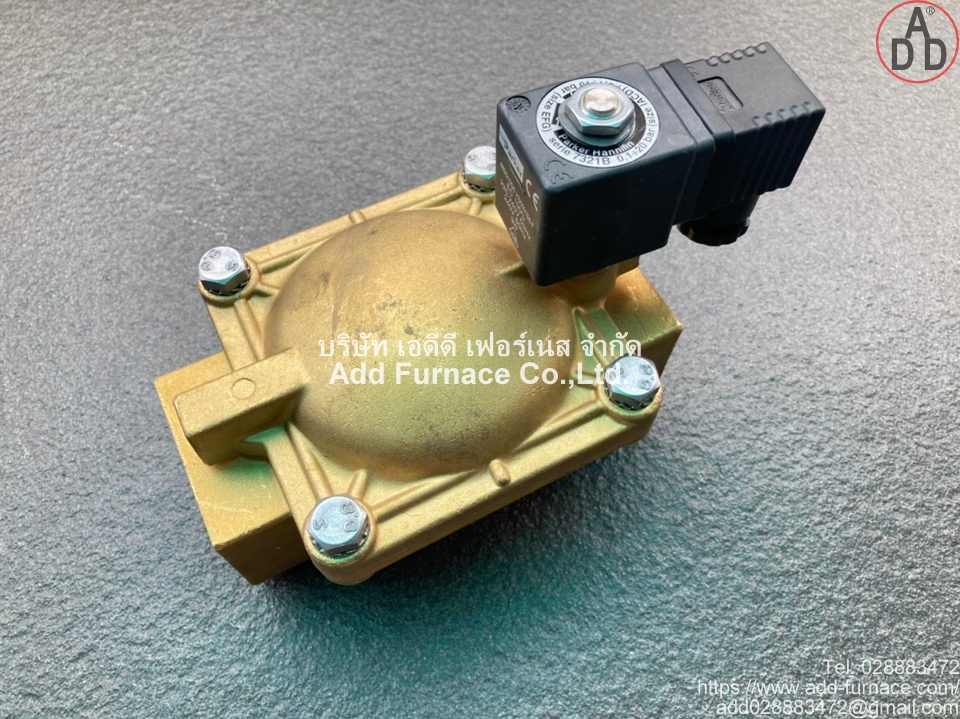 parker solenoid valve 1.1/4inch (2) 